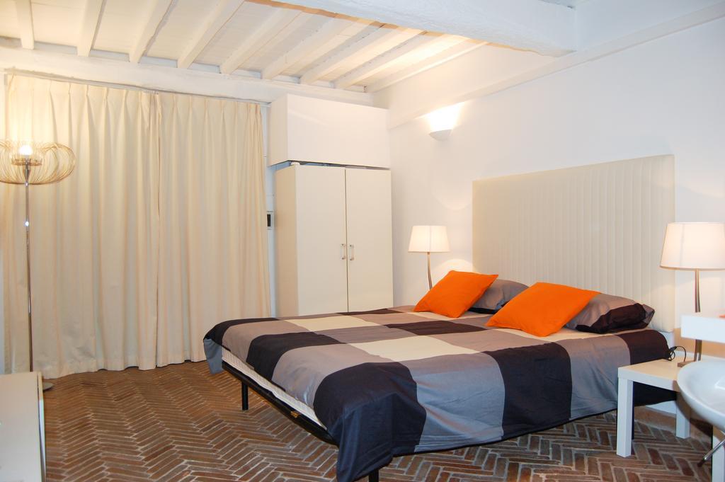 Bernini Apartment Navona Roma Habitación foto